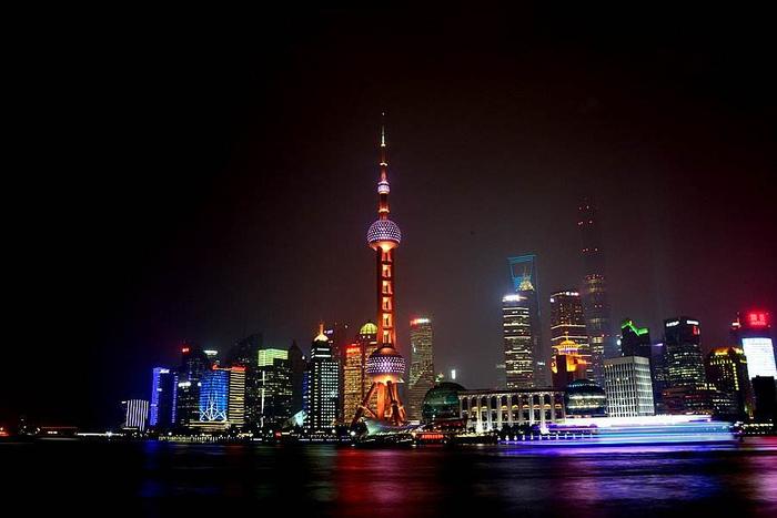 总投资超700亿元，上海徐汇滨江西岸金融港正式挂牌