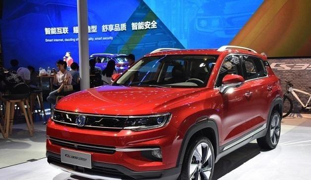 终于没白等，这5款国产小型SUV，直降1.1万，第二款很多人满意