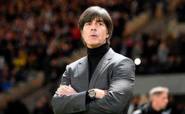 球评人士指出瓜迪奥拉的心态不如勒夫，德国队曾被VAR“判出局”