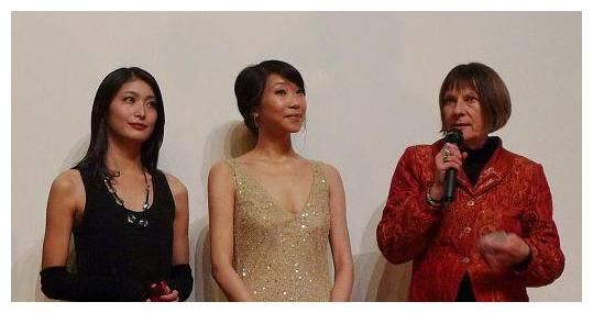 逼迫女演员全裸拍床戏超5小时，10年后被指证，他最终身败名裂