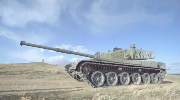 中国铁甲：99A主战坦克的矛与盾