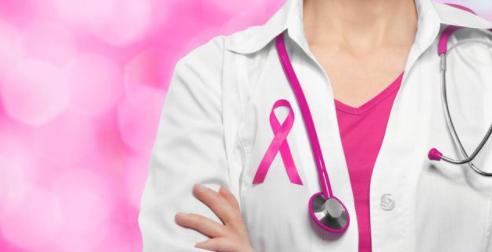 女性出现胸部痛是乳腺癌？别害怕，还可能是这4个原因