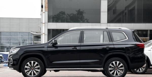 国产中大型suv，比途昂气派，标配2.0t+6at