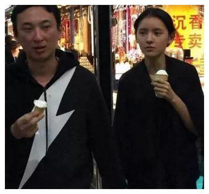 王思聪和豆得儿一起现身韩国？小王总和前女友的关系真是难以捉摸