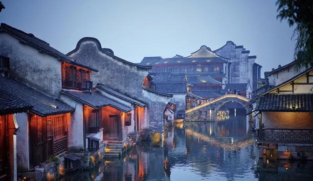 中国最美十大小镇！这些最具“美感”的小镇，去过一个就很幸福