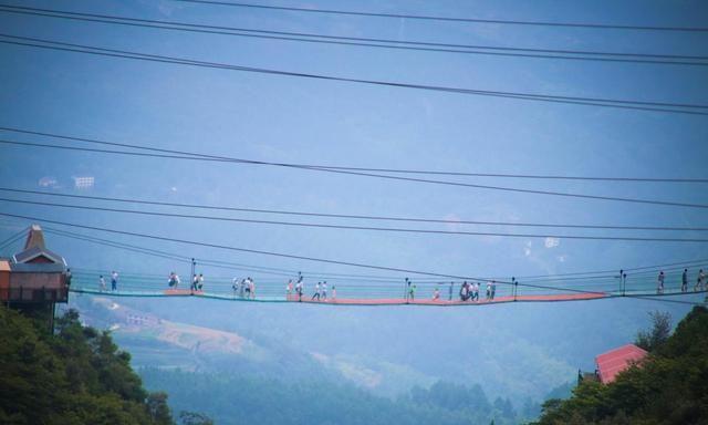 黑山谷与奥陶纪的两日之旅，带你看鲜为人知的静谧重庆