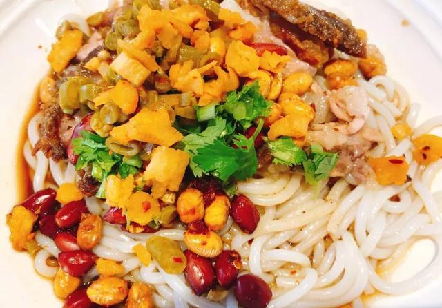 追踪动态：村长路边小粉店嫖妓达人？真相与避坑全解析