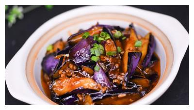 炒菜到底用什么油最健康？教你“6个诀窍”，包你挑到好食用油