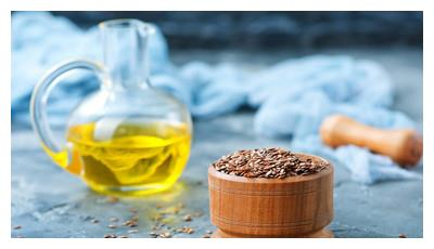 炒菜到底用什么油最健康？教你“6个诀窍”，包你挑到好食用油