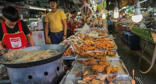 泰国人对油炸食品是真爱，最后这种把我吓跑了，网友：下不去嘴