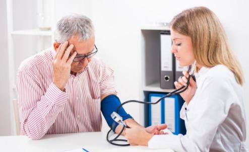患上低血压，日常生活如何护理？6件事对病情有好处