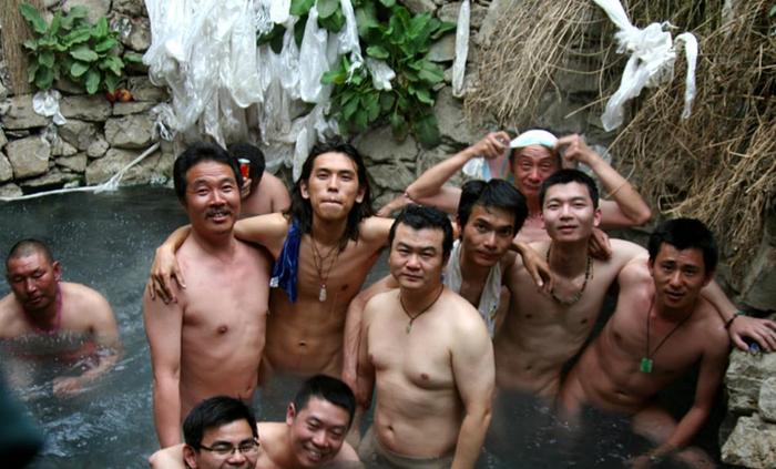 全球第一热泉，就在中国西藏，和日本温泉相比，绝对物超所值！