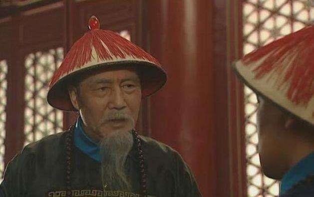 雍正善待张廷玉，乾隆却拿张开刀，这爷俩唱哪出戏？