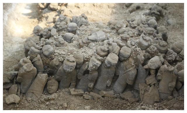 徐州狮子山汉墓有两个最：金缕玉衣玉片最多，楚王遗骸被破坏最惨