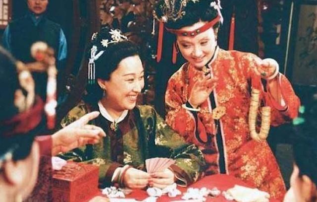 红楼梦：同是豪门千金，为什么王夫人嫁给官员，而薛姨妈嫁给商人