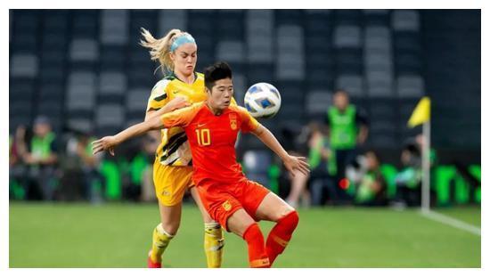 女足补时丢球淘汰赛战韩国，最后时刻又犯老毛病