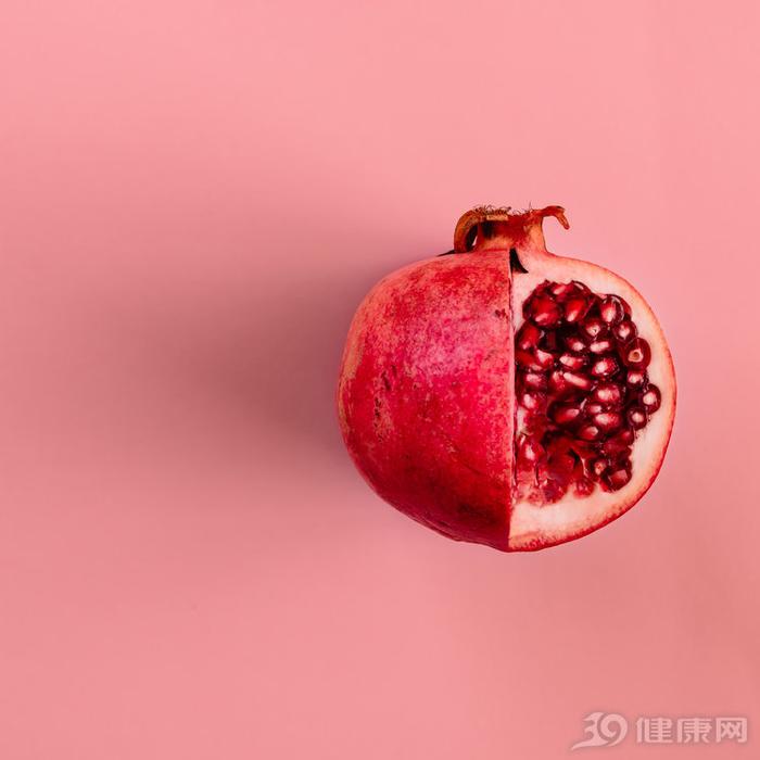 辟谣：石榴被称为“超级水果”，能抗癌、防癌？医生说了大实话