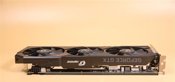 七彩虹iGame GTX 1660 SUPER显卡拆解图赏
