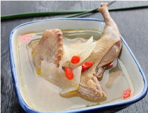 大补鸽子汤的19种做法，营养丰富，味道鲜美