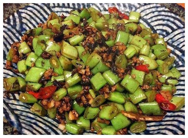 美食推荐：榄菜肉末四季豆、芦笋炒南瓜、豆鼓青椒的做法