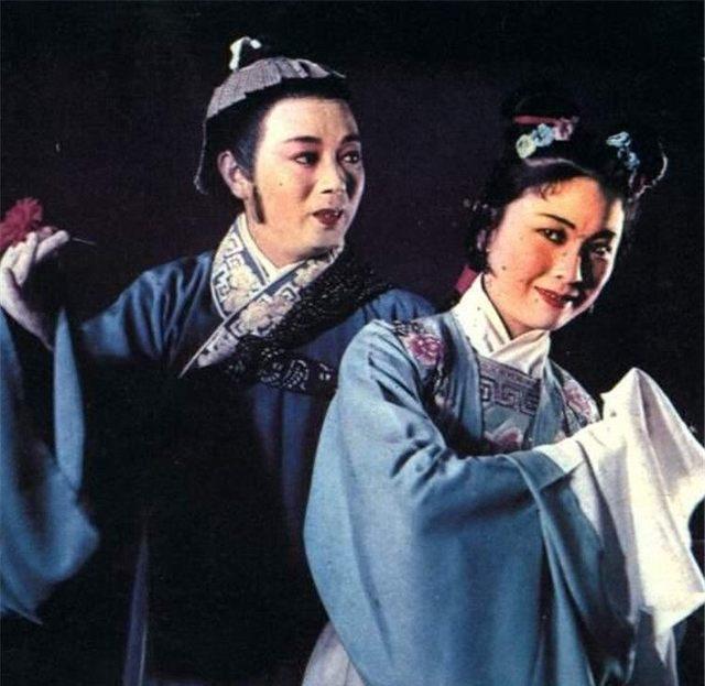 七仙女严凤英珍贵老照片，中国最美的艺术家，美得令人怀念！