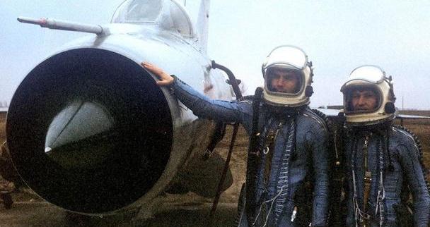 三马赫王者的寂寞——米格-25飞行员访谈录