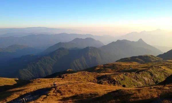 安徽十大旅游景点，安徽旅游必去的十大旅游景点，您去过哪些呢？