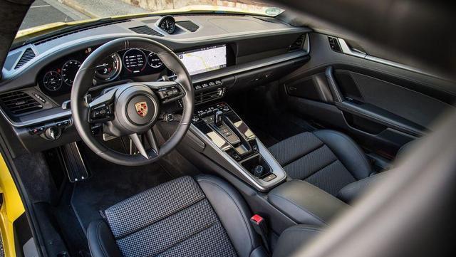 老司机再测保时捷911卡雷拉S，性能强悍不输GTS，或有更强更新