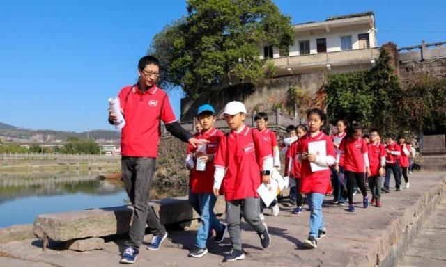 沪宁两城学校联动 探究水利工程它山堰