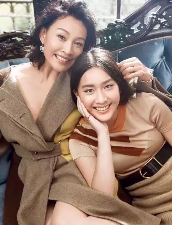 58岁陈冲美出天际！坦白第一婚是瞎结婚 担心女儿太天真易被骗