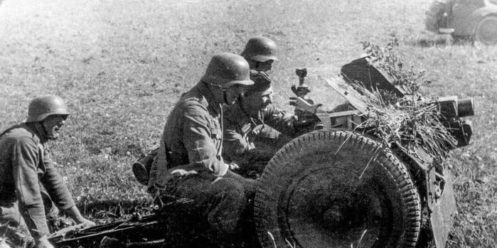二战兵器全集，严格限制下诞生的德国18型75毫米轻步兵炮