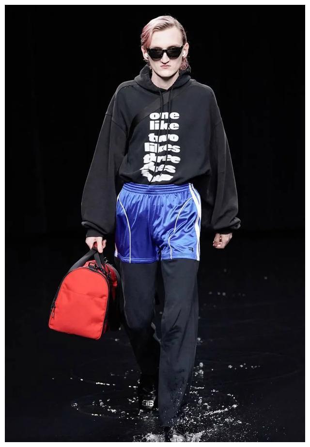 巴黎世家Balenciaga 2020秋冬时装秀