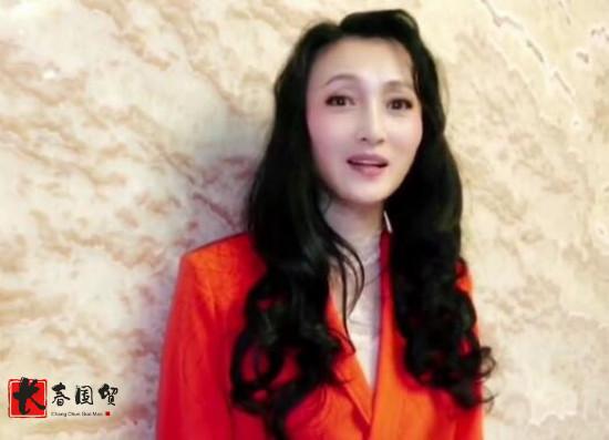 最美“杨贵妃”近照曝光，隐退20年相夫教子，如今55岁依然美丽