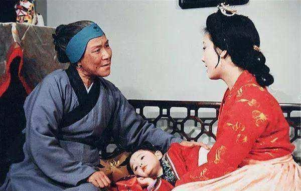 久经世故，机智幽默：《红楼梦》中刘姥姥的人物魅力