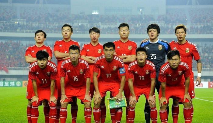 中国十三亿人, 国足却没得过亚洲杯冠军, 看到这两点终于知道原因