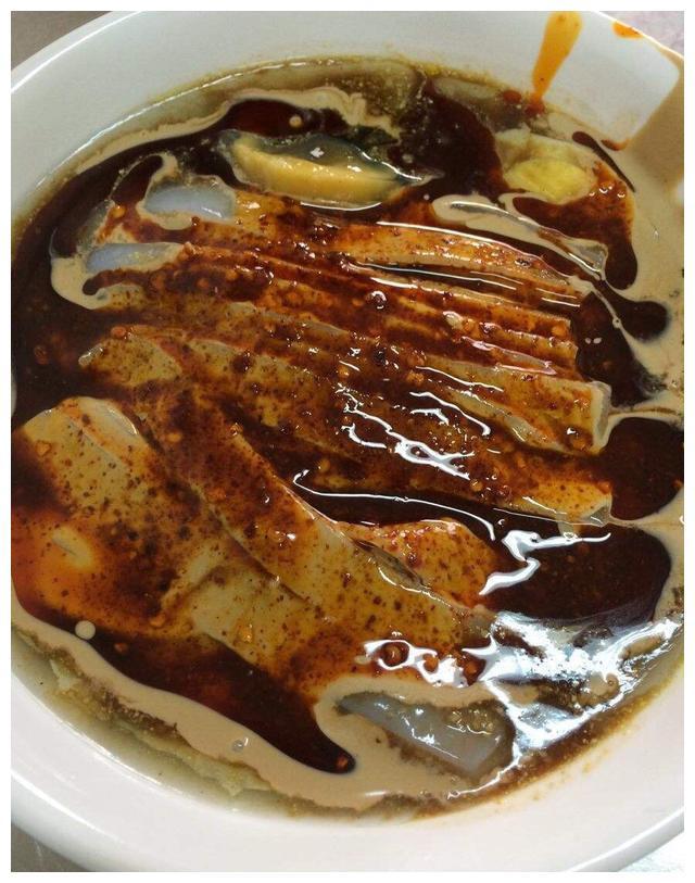 西安“黑暗料理”排名第一《卤汁凉粉》