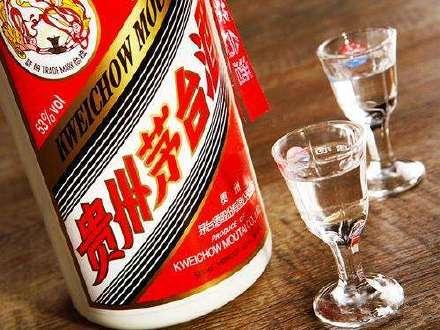 “国酒茅台”变“贵州茅台”！茅台股价竟破千，涨幅跑赢房价！