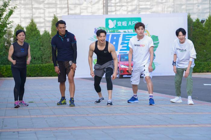 赵天宇《明星健身房》挑战高难度 原来健身还可以这么玩