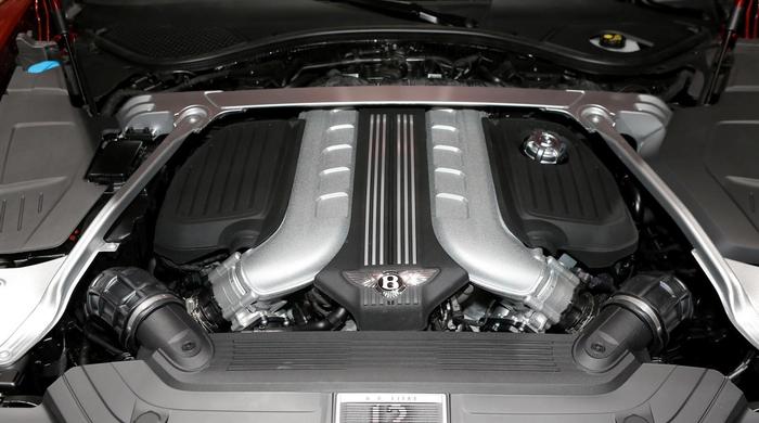 铝制车身减重80公斤, 内饰私人定制配W12引擎, 新款欧陆GT来袭!