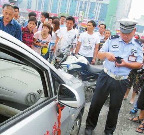 开车忘记带驾驶证怎么办？记住这一招交警不会为难你！