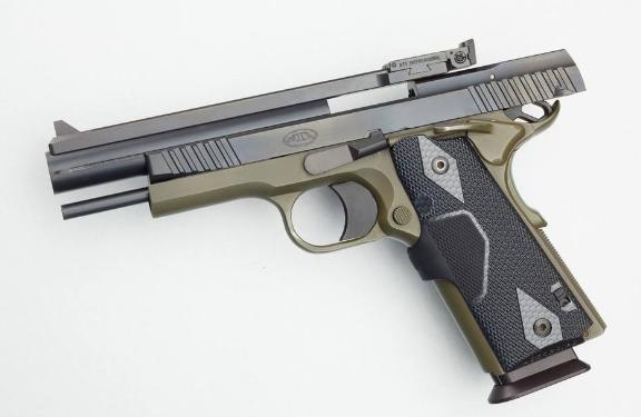 绝地求生最常见的枪械P1911，现实中原形是哪款手枪，威力怎么样
