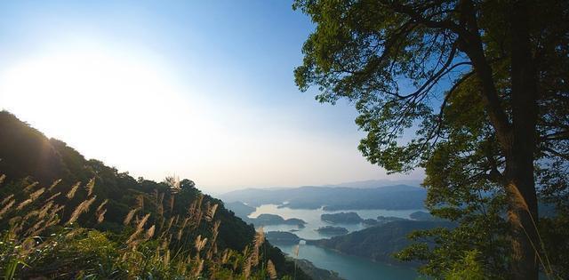 广州也有一个五指山景区, 你知道在哪里么?