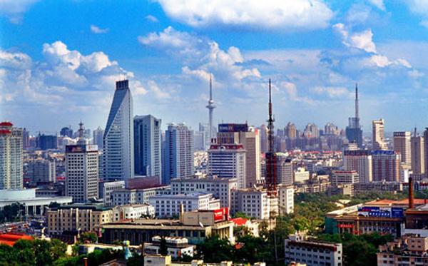 哈尔滨，乌鲁木齐与呼和浩特，不看经济，只看旅游，你喜欢哪？