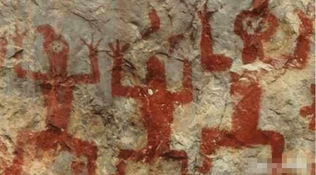 秘鲁壁画揭示了惊人的可能性，人类与外星人竟有如此的渊源！