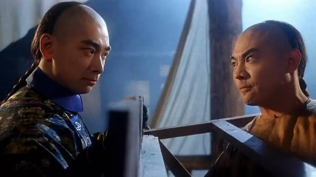 赵文卓与李连杰合作的两部电影，一部成了武侠经典，一部却被禁播