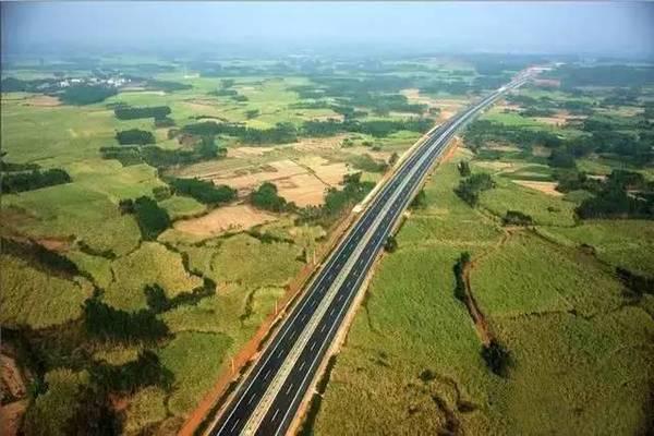 广东十大最美公路，一年四季的风景都在路上，周末就自驾！