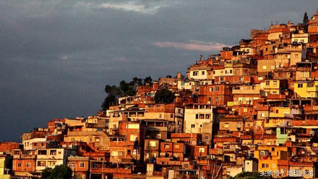 世界十大城市贫民窟之巴西里约热内卢