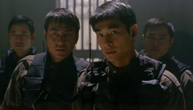 赵文卓与李连杰合作的两部电影，一部成了武侠经典，一部却被禁播