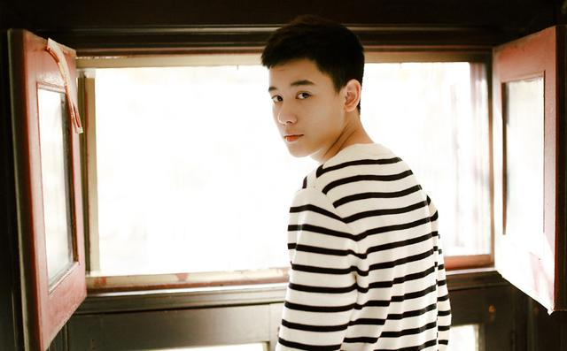 十八岁的胡先煦为自己的演艺生涯拼搏着,不单单是好玩了