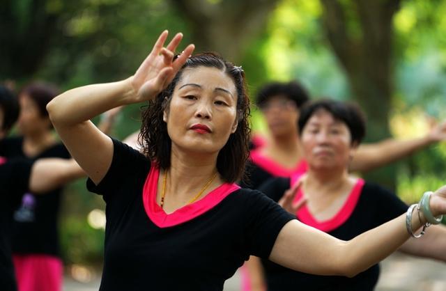 48岁女子绝经3年后又来例假重返青春？医生却让她赶快住院